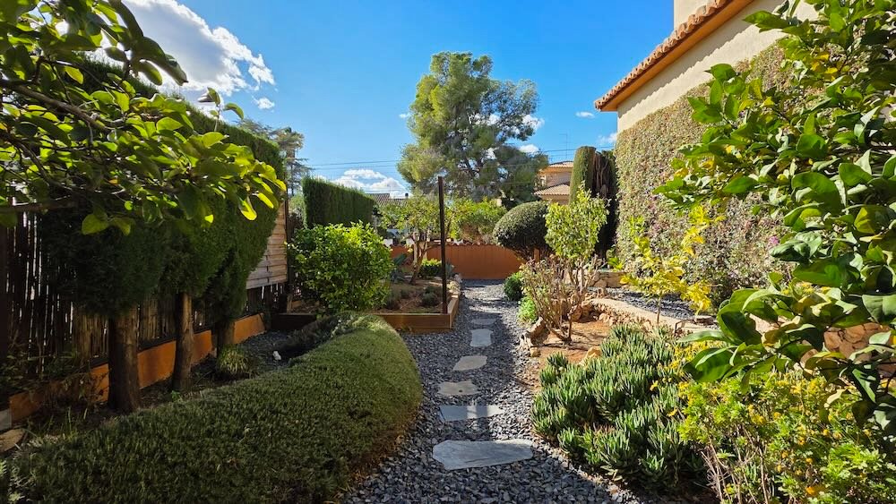 Property 2438 - Image 22